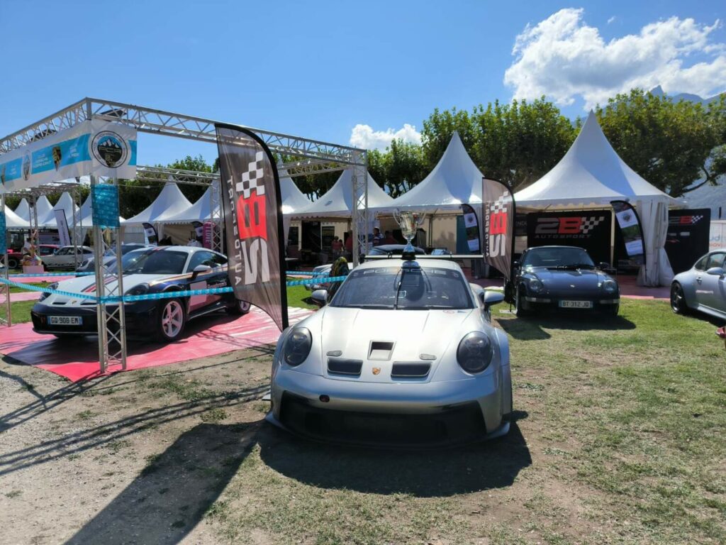 EXPOSITION PORSCHE 2B AUTO LA RAVOIRE - suivi courses